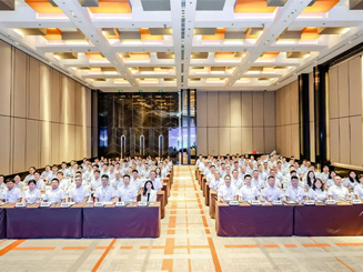 福龍馬集團環(huán)境服務事業(yè)部2025年年中工作會議圓滿召開